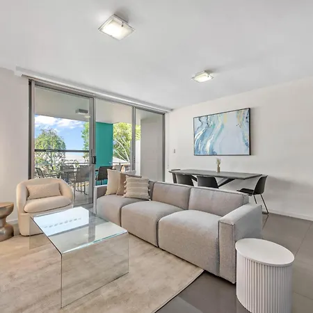 Cirque Apartments Brisbane Exterior photo