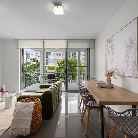 Cirque Apartments Brisbane Exterior photo